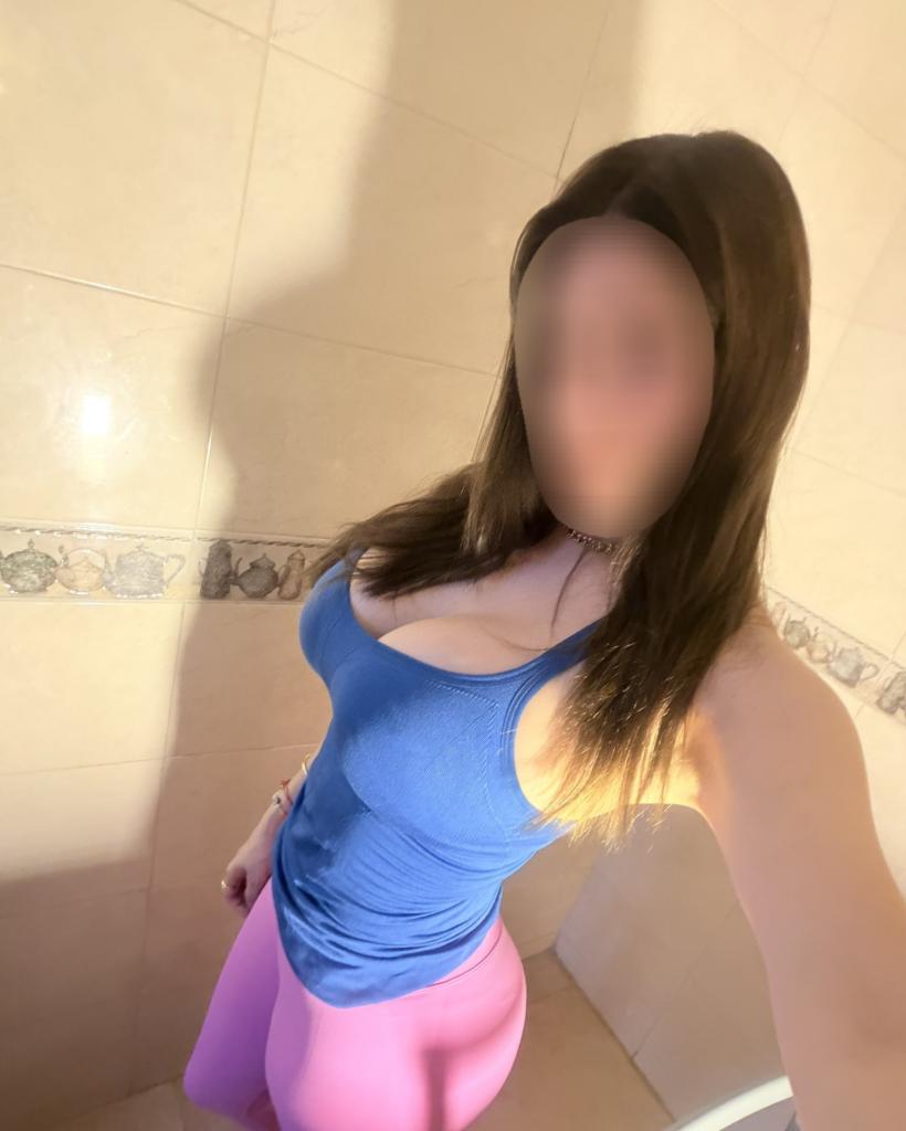 643309380: Chica busca chico en Alicante