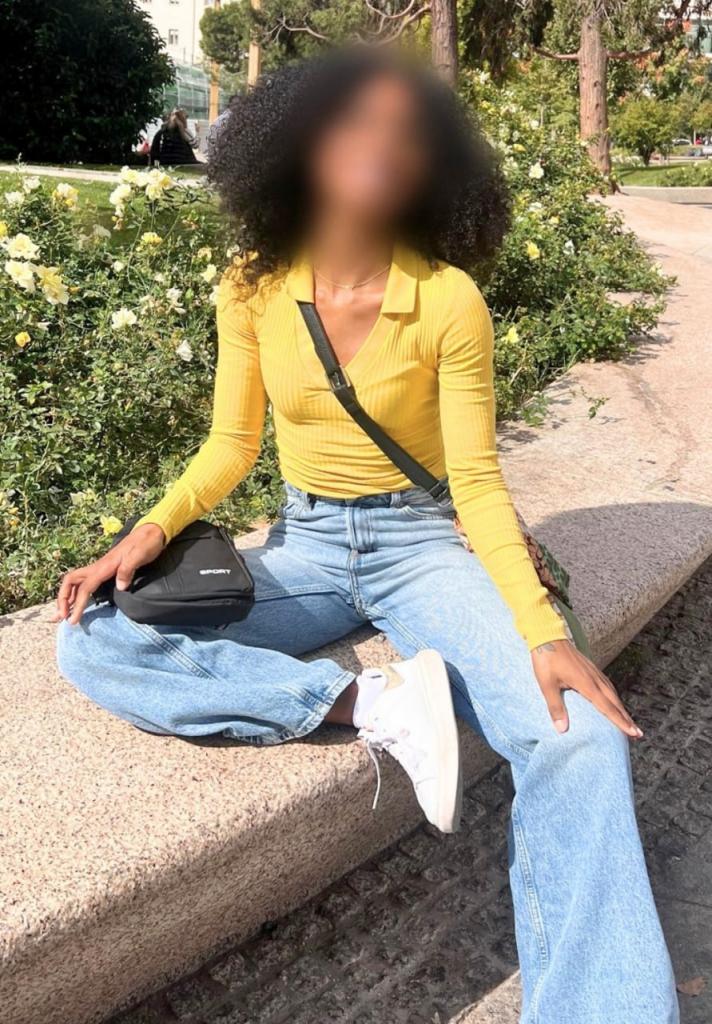 643457305: Chica busca chico en Mallorca