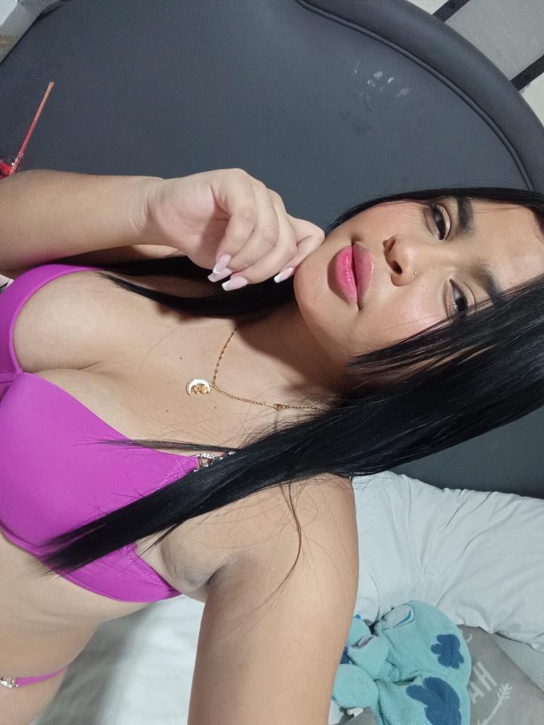 604149302: Chica busca chico en Madrid