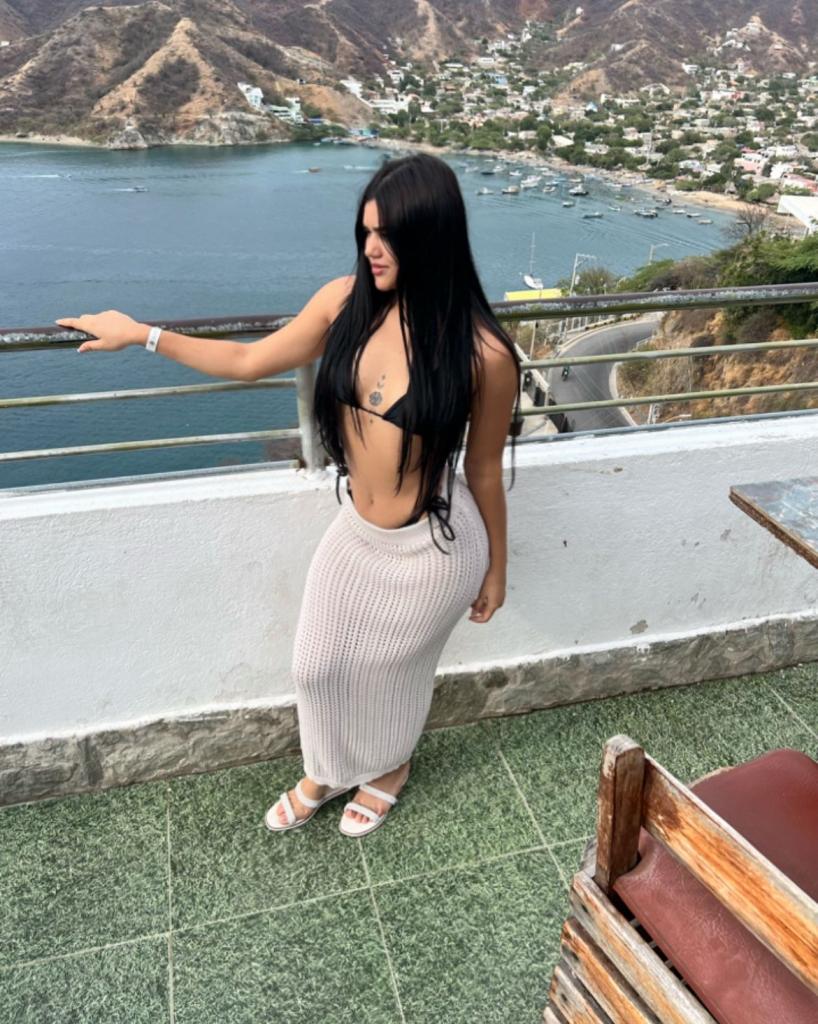 677231164: Chica busca chico en Málaga