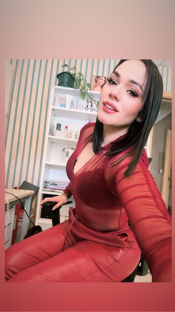 613437183: Chica busca chico en Burgos