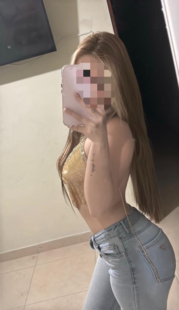 604204664: Chica busca chico en Gerona