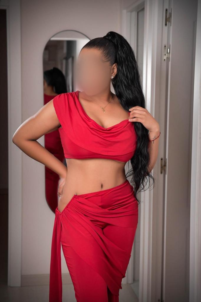 643857998: Chica busca chico en Valencia