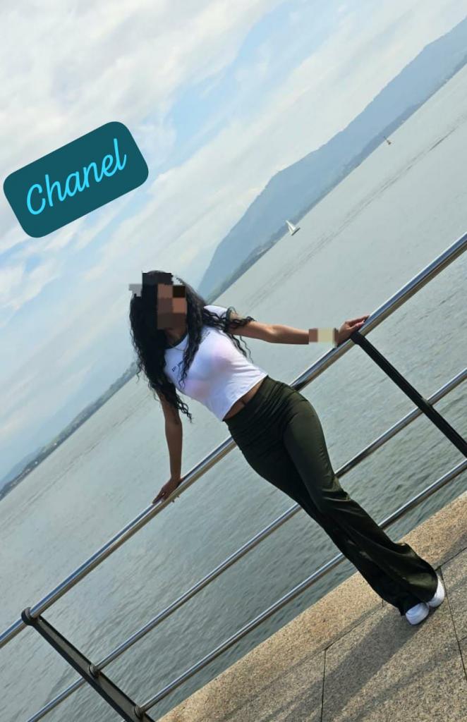 Chica busca chico en La Coruña: 