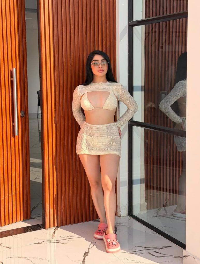 Chica busca chico en Almería: 