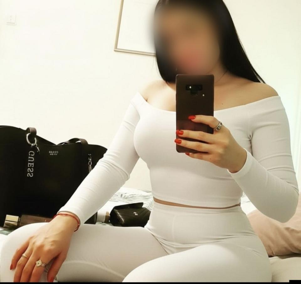 Chica busca chico en Asturias: 