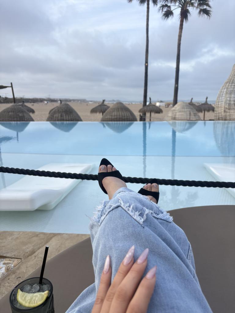 666440383: Transexual en Valencia