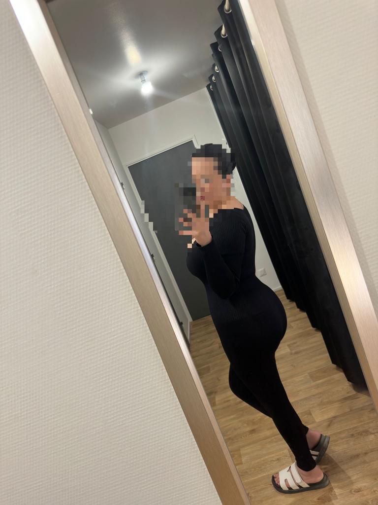 626971483: Chica busca chico en Huelva