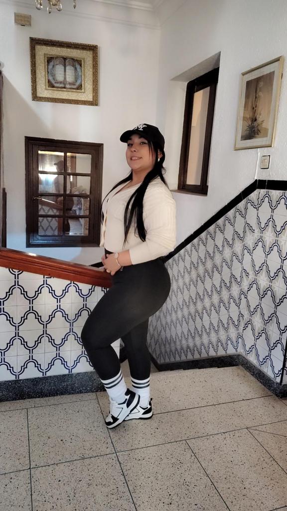 Chica busca chico en Almería: 