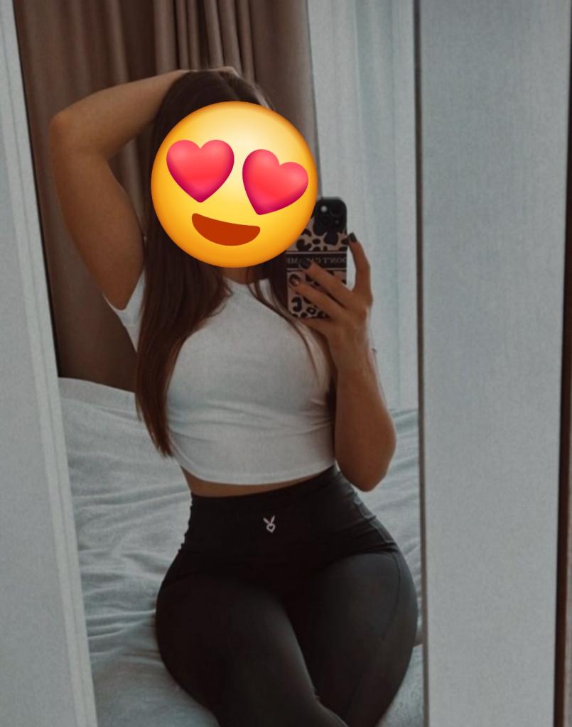 Chica busca chico en Granada: 