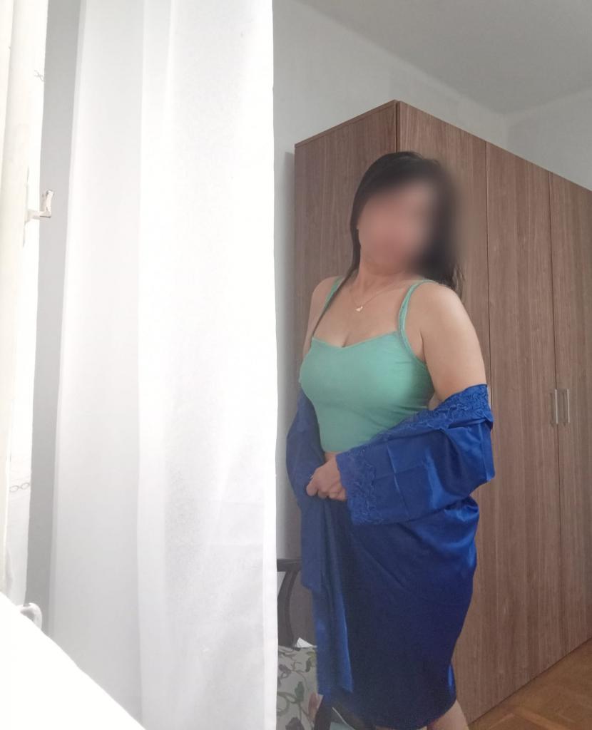 Chica busca chico en Zaragoza: 