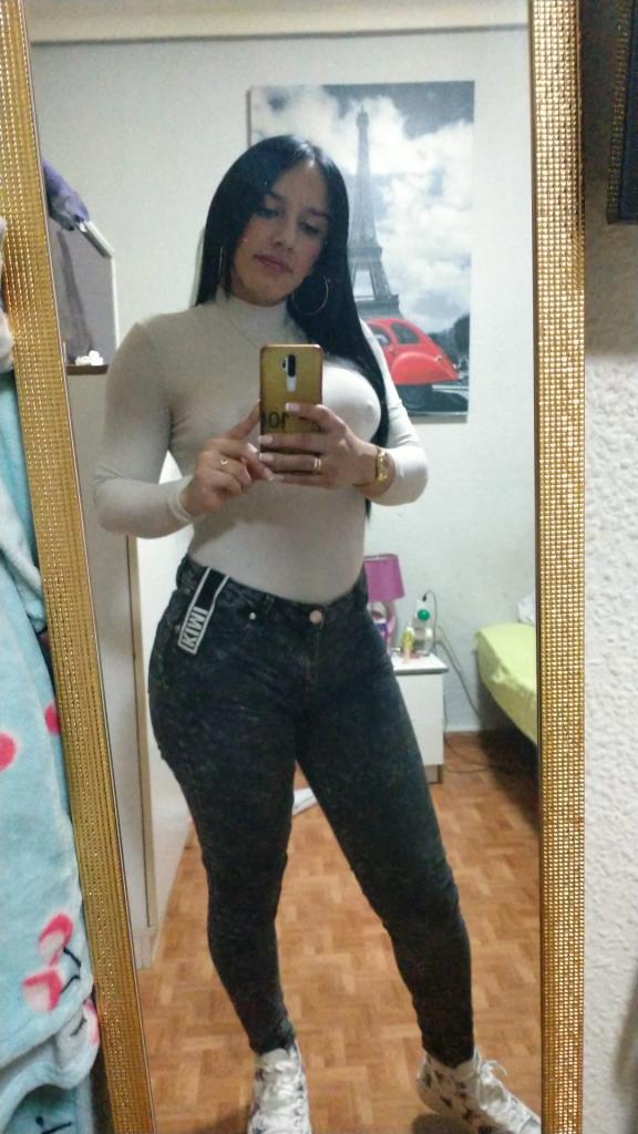 637475958: Transexual en Granada