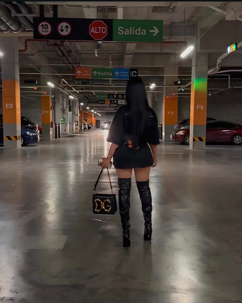 642683438: Chica busca chico en Madrid