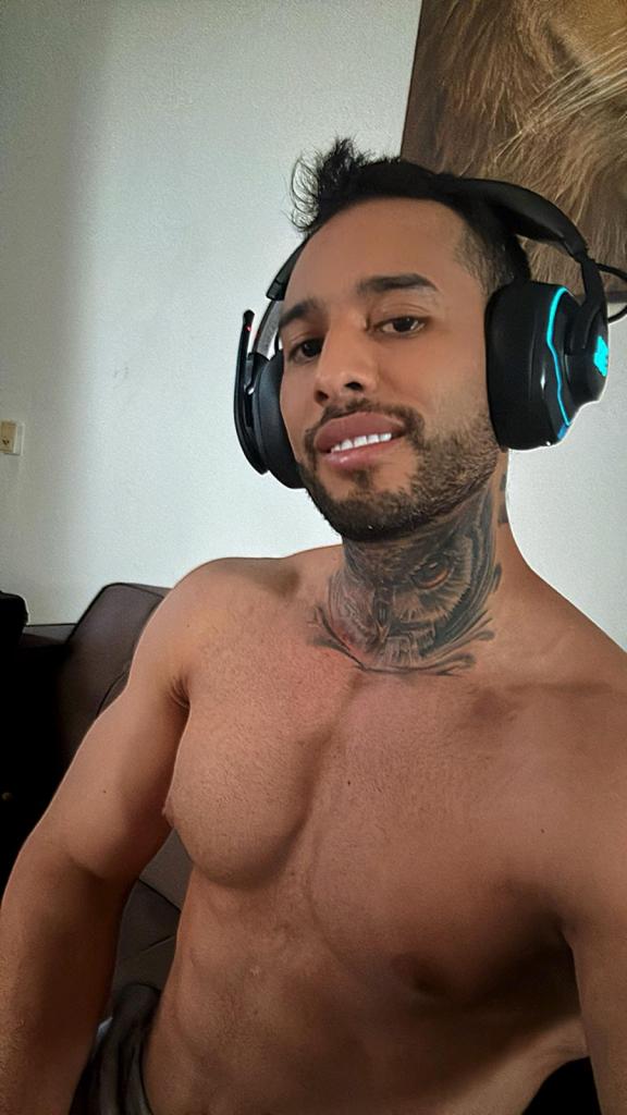 Chico busca chica en Barcelona: 