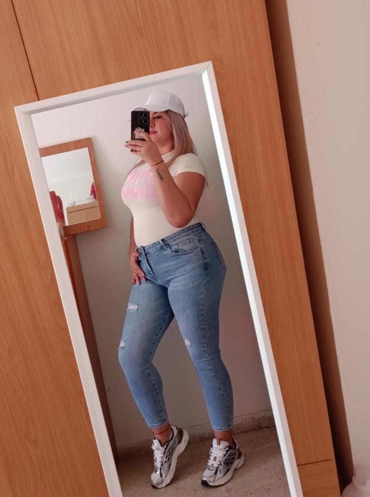 641904956: Chica busca chico en Salamanca