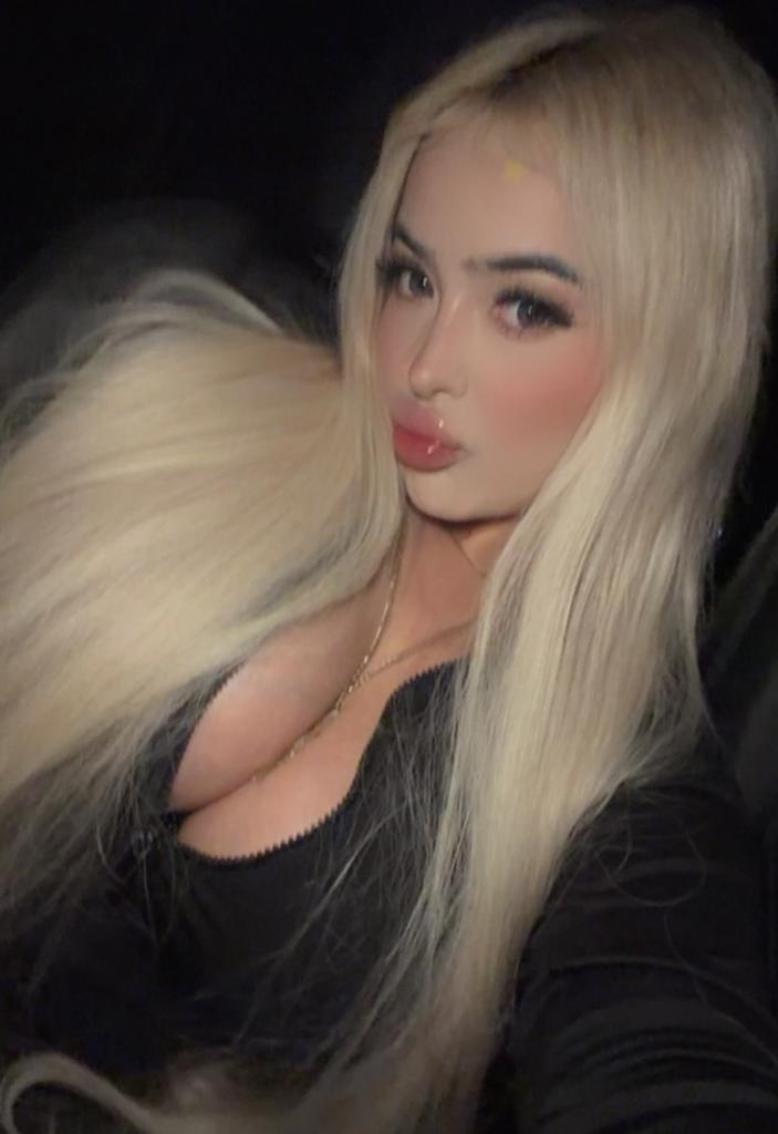 742036709: Chica busca chico en Huelva