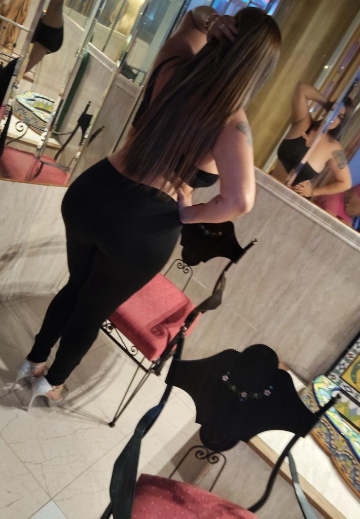 602034243: Chica busca chico en Badajoz