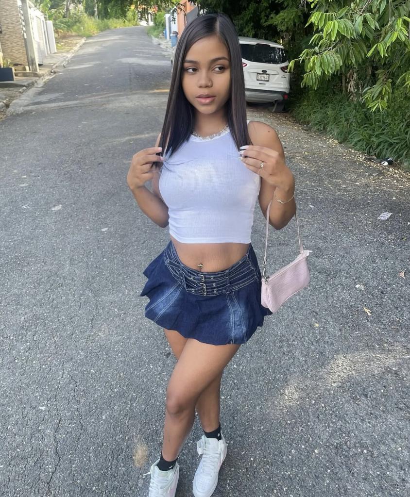 Chica busca chico en Mallorca: 