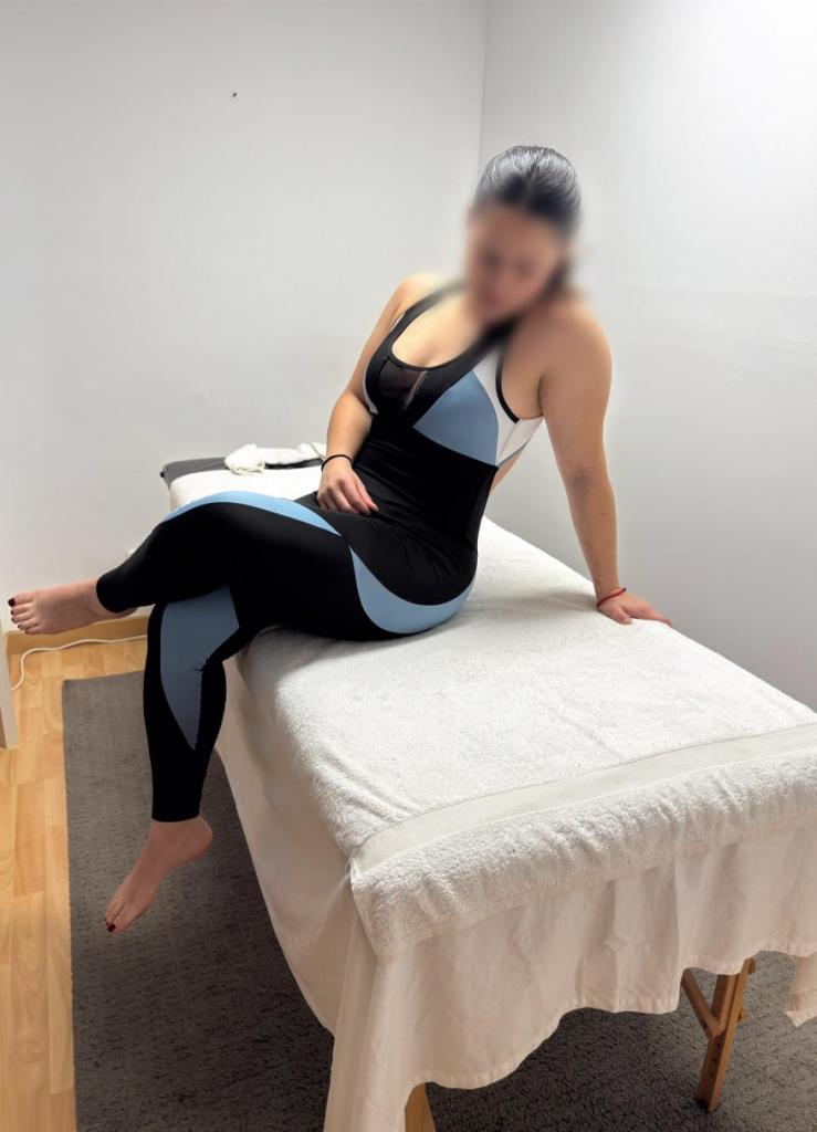 607259418: Chica busca chico en Mallorca