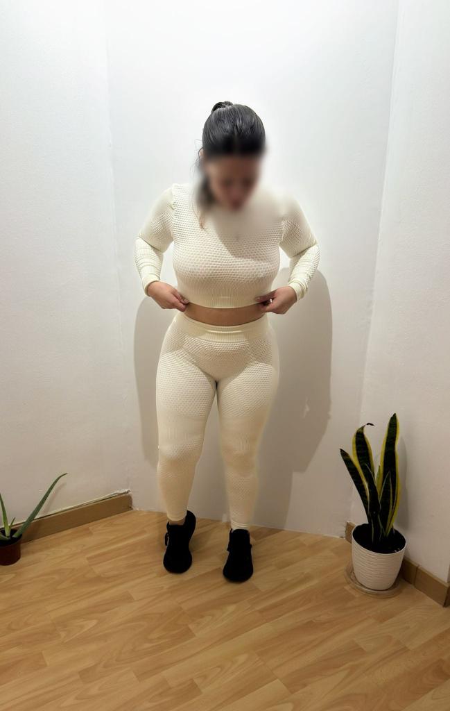 607259418: Chica busca chico en Mallorca