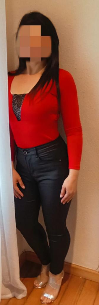 Chica busca chico en Asturias: 