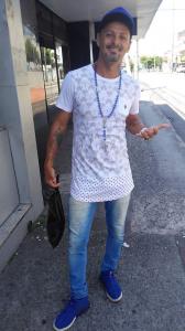 613559021: Chico busca chica en Pontevedra