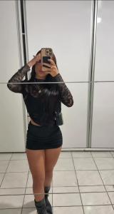 632194996: Chica busca chico en León