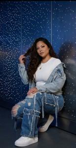 680504363: Chica busca chico en Álava