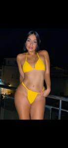 697624169: Chica busca chico en Málaga