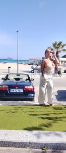 631436997: Chica busca chico en Alicante