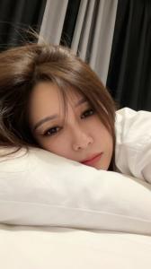 671392260: Chica busca chico en Asturias