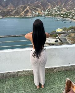 677231164: Chica busca chico en Málaga