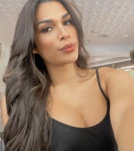 711258577: Transexual en Cádiz