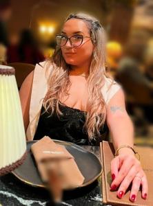 613466497: Chica busca chico en Tarragona