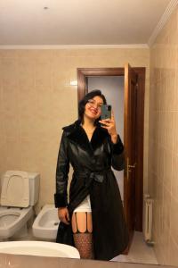 642895327: Chica busca chico en Málaga