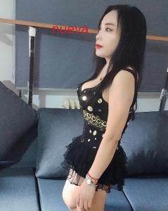 695764455: Chica busca chico en Palencia