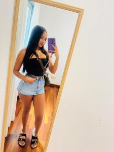 631247682: Chica busca chico en Valencia