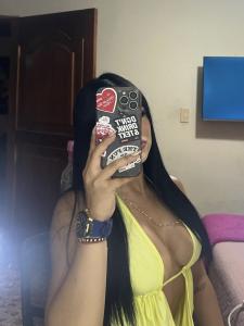 643557573: Chica busca chico en Las Palmas
