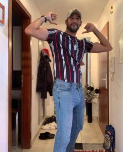 670633153: Chico busca chica en Madrid