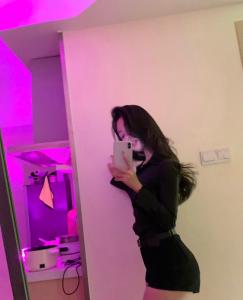 604358725: Chica busca chico en Madrid