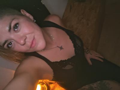 623039149: Chica busca chico en Cantabria