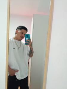 602723969: Chico busca chica en Barcelona