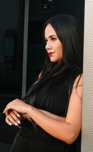 604382631: Chica busca chico en Madrid