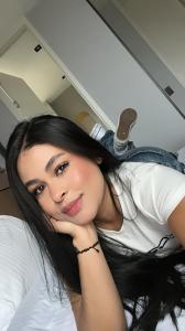 613902718: Chica busca chico en Málaga