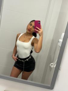 631316196: Chica busca chico en Alicante