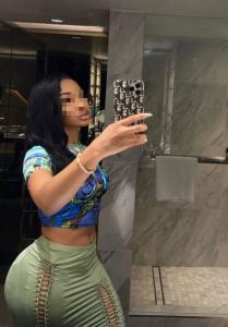 603134118: Chica busca chico en Cádiz