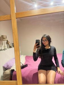 614746924: Chica busca chico en León