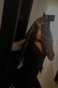 677231164: Chica busca chico en Málaga