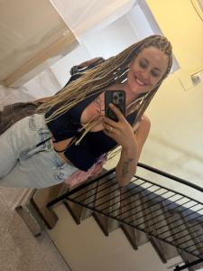 664177963: Chica busca chico en Madrid