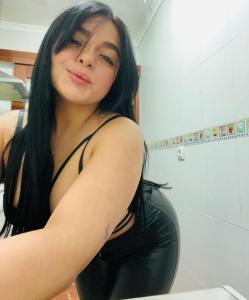 603231629: Chica busca chico en Cádiz